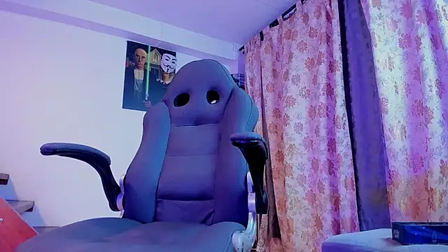 Snapshot of harry_reems1 chatting on March 19, 2025, 9:49 am harry reems1 online show from March 19, 2025, 9:49 am