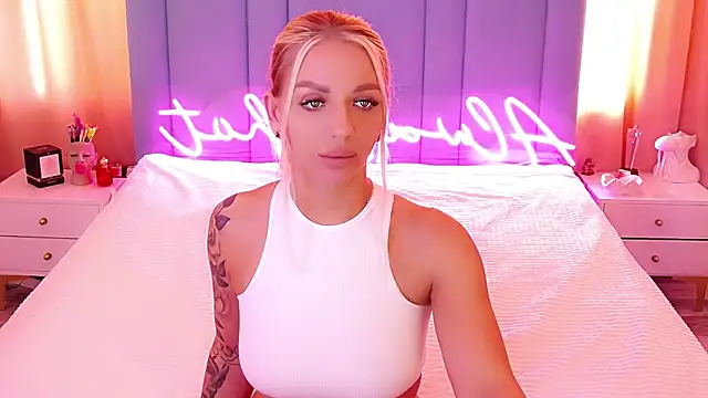 AllwaysHotJ online show from January 29, 2025, 6:01 am