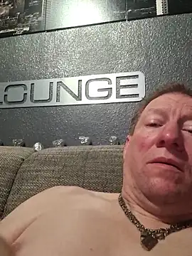 tomtom111111 online show from January 17, 2026, 9:51 pm