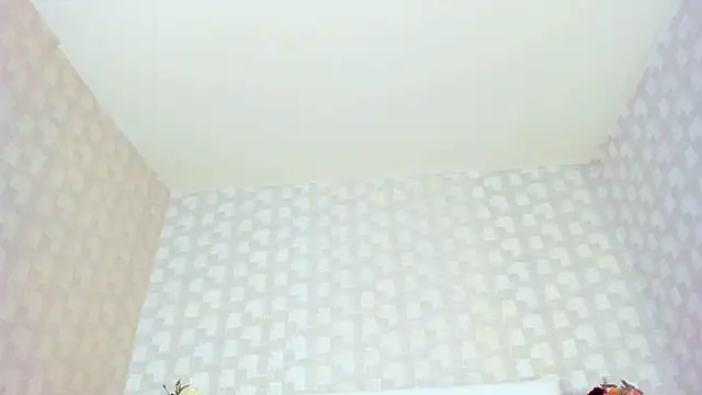 Snapshot of NatsumiHun chatting on October 4, 2025, 6:22 am NatsumiHun online show from October 4, 2025, 6:22 am