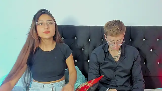 Snapshot of A_sexy_couple__ chatting on November 9, 2025, 11:36 pm A sexy couple online show from November 9, 2025, 11:36 pm