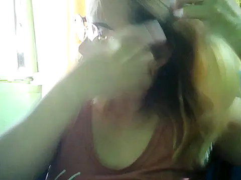 ashlylove25 online show from September 25, 2025, 3:43 am