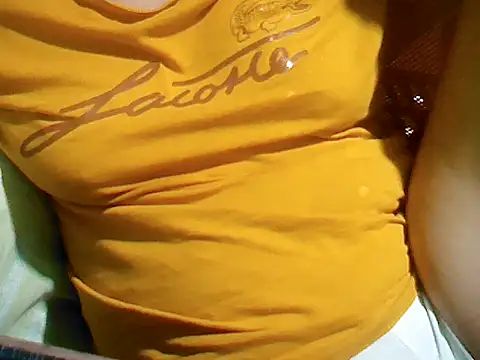 ashlylove25 online show from May 15, 2026, 11:12 pm