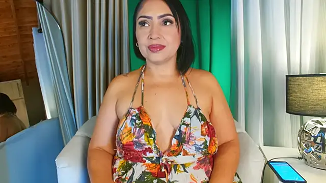 Madissononee online show from September 19, 2025, 2:46 am