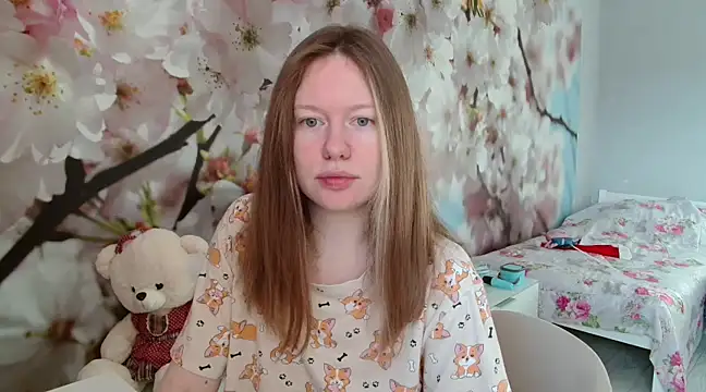 ConnieDaw online show from December 31, 2024, 8:04 am