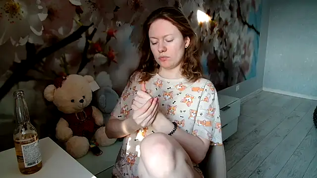 ConnieDaw online show from February 4, 2025, 6:04 am