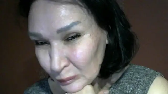 PrettyAndWild online show from June 12, 2026, 3:11 pm