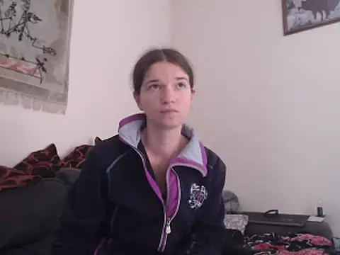 Snapshot of Geile-Luna chatting on September 28, 2025, 2:44 pm Geile-Luna online show from September 28, 2025, 2:44 pm