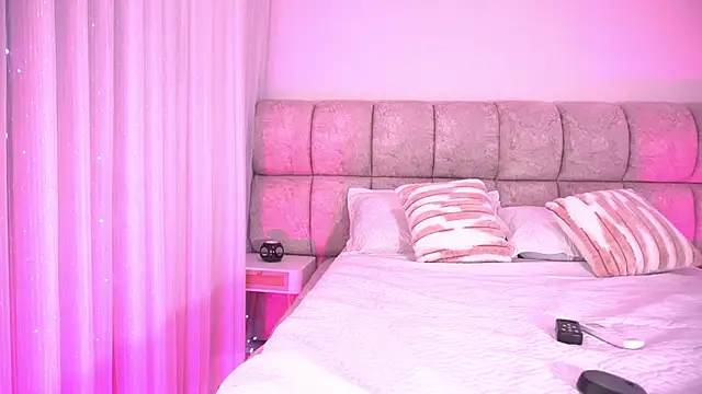 katy rioss online show from November 28, 2025, 12:19 pm