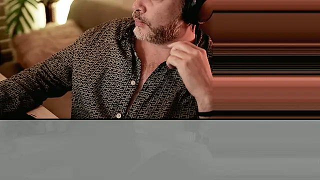 Sanders White online show from January 31, 2025, 2:48 am