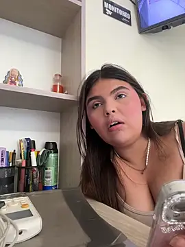 Lia sexx online show from March 9, 2026, 6:45 pm