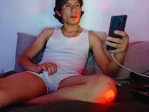 Snapshot of Latinopervs chatting on March 16, 2026, 5:55 am Latinopervs online show from March 16, 2026, 5:55 am