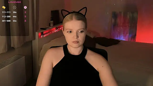Snapshot of Ssweet_annie chatting on June 16, 2026, 7:16 pm Ssweet annie online show from June 16, 2026, 7:16 pm