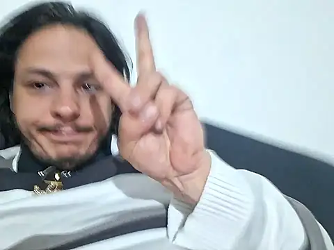 Snapshot of DStar5 chatting on April 7, 2026, 8:31 pm DStar5 online show from April 7, 2026, 8:31 pm