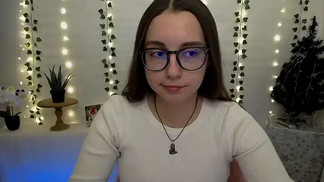 SweetPrincess  online show from December 11, 2024, 12:23 pm