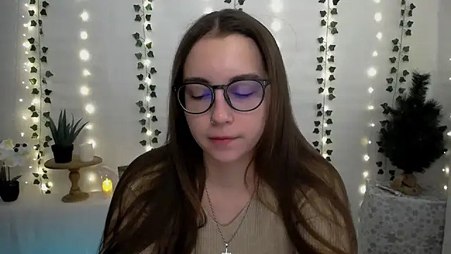 SweetPrincess  online show from December 13, 2024, 6:31 am