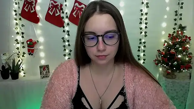 SweetPrincess  online show from December 15, 2024, 3:24 am