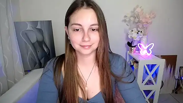 Snapshot of SweetPrincess_ chatting on June 5, 2026, 5:36 am SweetPrincess online show from June 5, 2026, 5:36 am