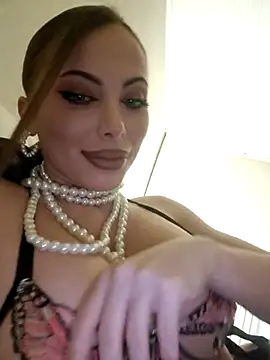 Snapshot of TamaraSavage chatting on January 29, 2025, 9:23 am TamaraSavage online show from January 29, 2025, 9:23 am