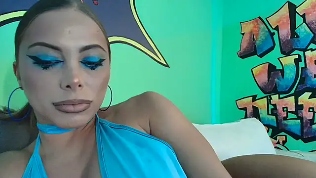 Snapshot of TamaraSavage chatting on October 24, 2025, 8:44 am TamaraSavage online show from October 24, 2025, 8:44 am