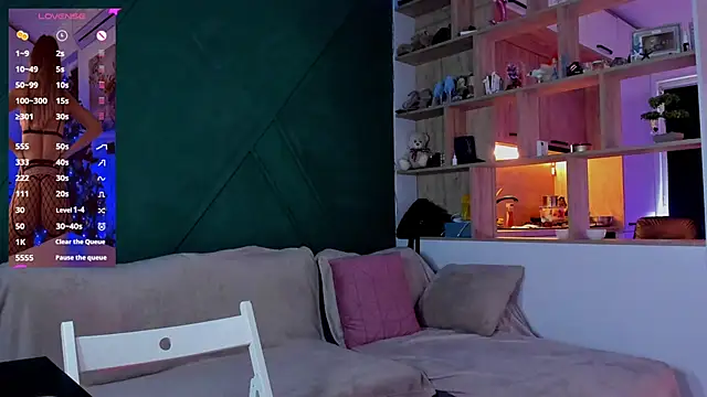 Snapshot of _alleyesonme_ chatting on December 14, 2024, 11:07 am alleyesonme online show from December 14, 2024, 11:07 am