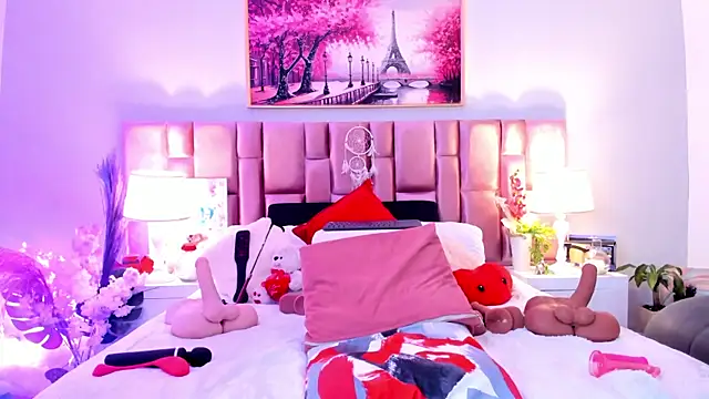 Anaa Bellaa online show from December 2, 2025, 12:21 pm