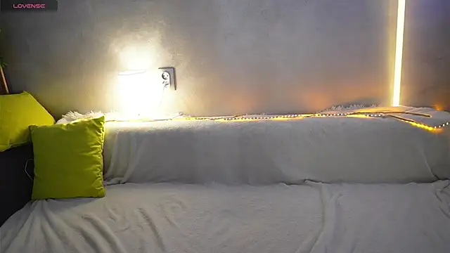 Snapshot of mary_shiota chatting on January 13, 2025, 5:01 am mary shiota online show from January 13, 2025, 5:01 am