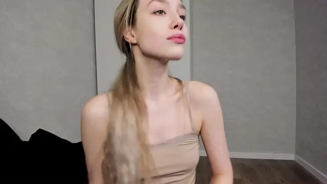 Snapshot of mary_shiota chatting on October 23, 2025, 6:06 pm mary shiota online show from October 23, 2025, 6:06 pm