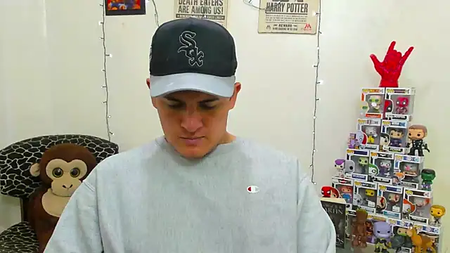 Snapshot of ney_22 chatting on January 6, 2025, 4:55 pm ney 22 online show from January 6, 2025, 4:55 pm