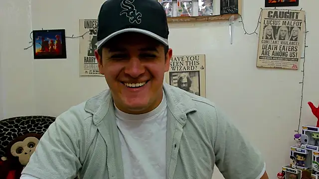 Snapshot of ney_22 chatting on January 22, 2025, 11:12 am ney 22 online show from January 22, 2025, 11:12 am