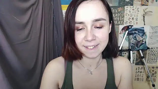 Snapshot of VeryVeryVeryShy_ chatting on January 13, 2025, 9:19 am VeryVeryVeryShy online show from January 13, 2025, 9:19 am