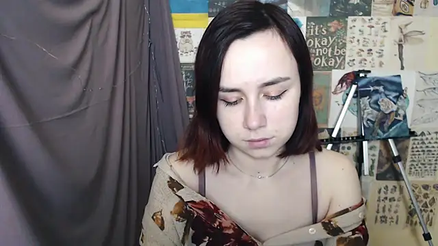 Snapshot of VeryVeryVeryShy_ chatting on January 19, 2025, 6:42 am VeryVeryVeryShy online show from January 19, 2025, 6:42 am