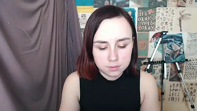 Snapshot of VeryVeryVeryShy_ chatting on January 21, 2025, 9:46 am VeryVeryVeryShy online show from January 21, 2025, 9:46 am