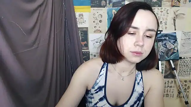 Snapshot of VeryVeryVeryShy_ chatting on January 23, 2025, 6:28 am VeryVeryVeryShy online show from January 23, 2025, 6:28 am