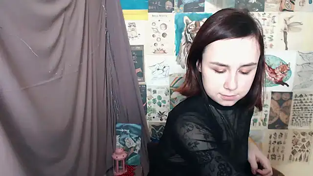 Snapshot of VeryVeryVeryShy_ chatting on January 30, 2025, 10:08 am VeryVeryVeryShy online show from January 30, 2025, 10:08 am