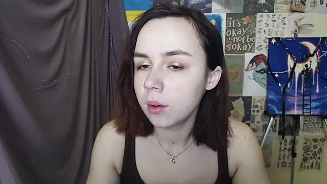 Snapshot of VeryVeryVeryShy_ chatting on February 26, 2025, 6:37 am VeryVeryVeryShy online show from February 26, 2025, 6:37 am