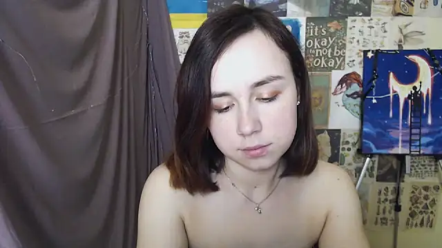 Snapshot of VeryVeryVeryShy_ chatting on March 12, 2025, 9:34 am VeryVeryVeryShy online show from March 12, 2025, 9:34 am