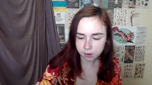 Snapshot of VeryVeryVeryShy_ chatting on November 10, 2025, 8:57 am VeryVeryVeryShy online show from November 10, 2025, 8:57 am