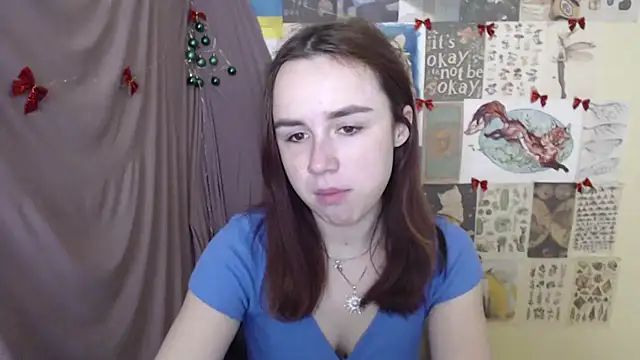 VeryVeryVeryShy  online show from December 15, 2025, 6:50 am