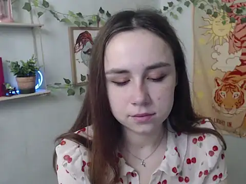 VeryVeryVeryShy  online show from April 8, 2026, 5:40 am