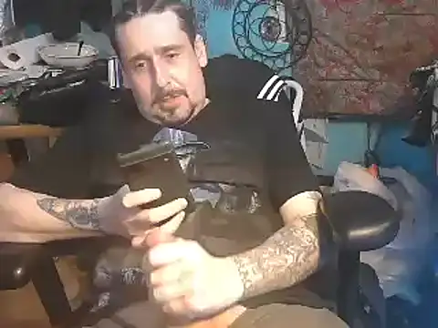 Snapshot of faded206 chatting on March 21, 2025, 9:12 am faded206 online show from March 21, 2025, 9:12 am