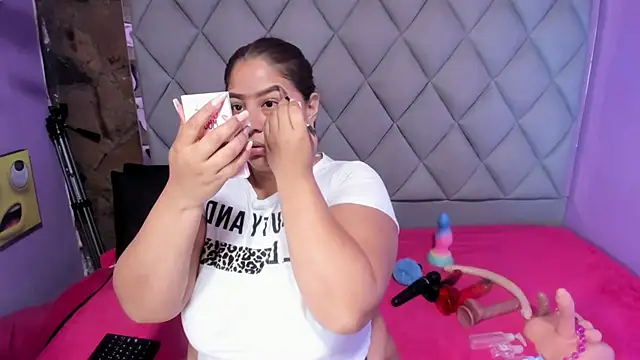 Snapshot of Luci_SexDeep chatting on September 26, 2025, 2:59 am Luci SexDeep online show from September 26, 2025, 2:59 am