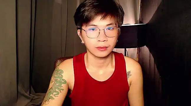 Snapshot of Sexy_Handsome_Drex chatting on March 10, 2025, 8:37 am Sexy Handsome Drex online show from March 10, 2025, 8:37 am