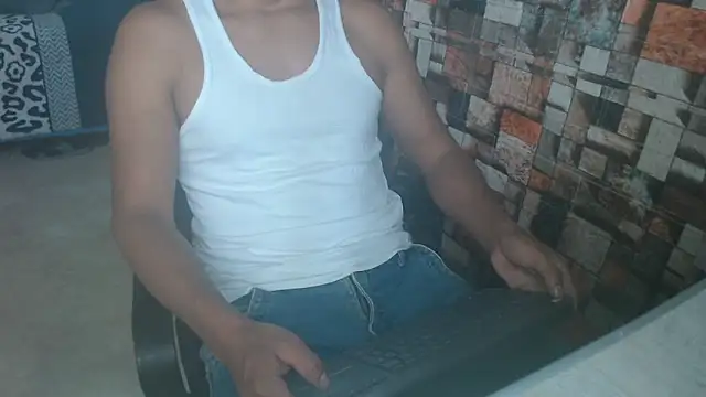 Snapshot of sexatlexx chatting on February 15, 2026, 2:36 pm sexatlexx online show from February 15, 2026, 2:36 pm