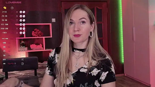 Hello Lisha online show from November 17, 2025, 9:04 am