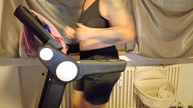 Snapshot of wetgerman_2 chatting on September 24, 2025, 9:12 am wetgerman 2 online show from September 24, 2025, 9:12 am