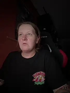 Snapshot of wetgerman_2 chatting on November 1, 2025, 6:43 pm wetgerman 2 online show from November 1, 2025, 6:43 pm