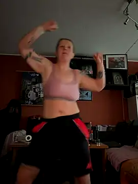 wetgerman 2 online show from December 4, 2025, 12:14 pm