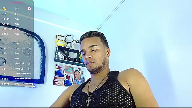 Bigcock 21cm  online show from January 27, 2025, 9:55 pm