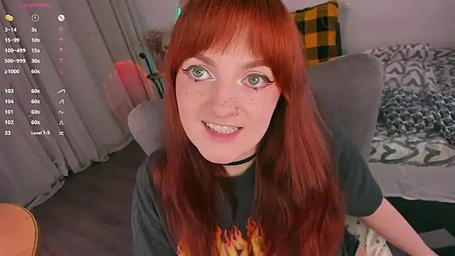 Snapshot of Alice_CutePerv chatting on April 28, 2026, 2:55 pm Alice CutePerv online show from April 28, 2026, 2:55 pm